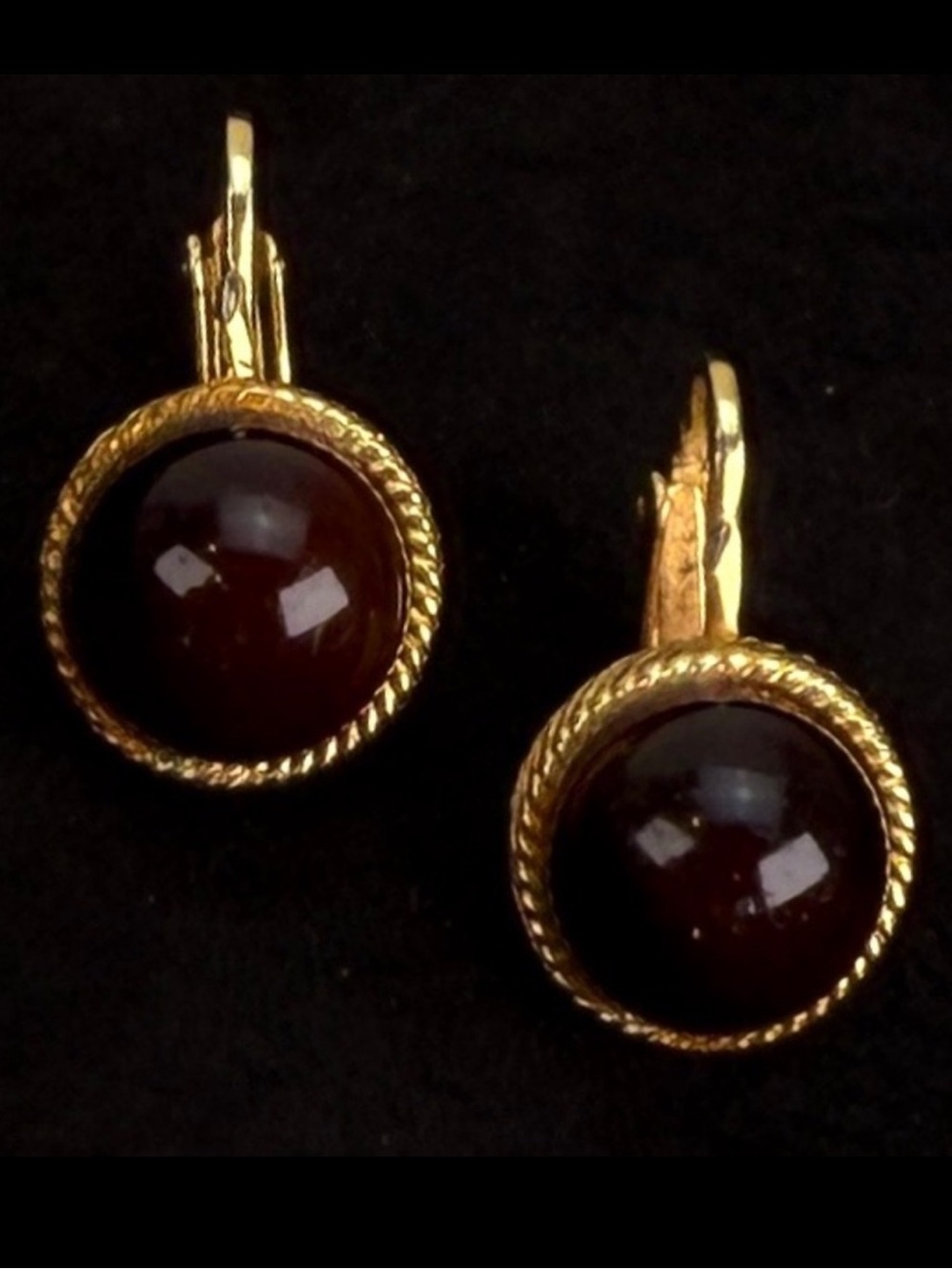 Vintage aged goldtone costume clip on earrings